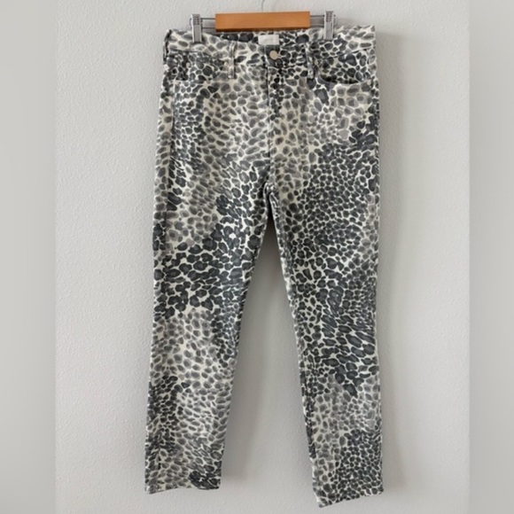 MOTHER The Mid Rise Dazzler Ankle Jean in Playdate Snow Leopard Print Size 32 - Picture 4 of 7